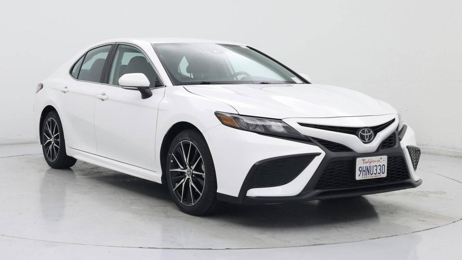 TOYOTA CAMRY 2023 4T1G11AK7PU835187 image