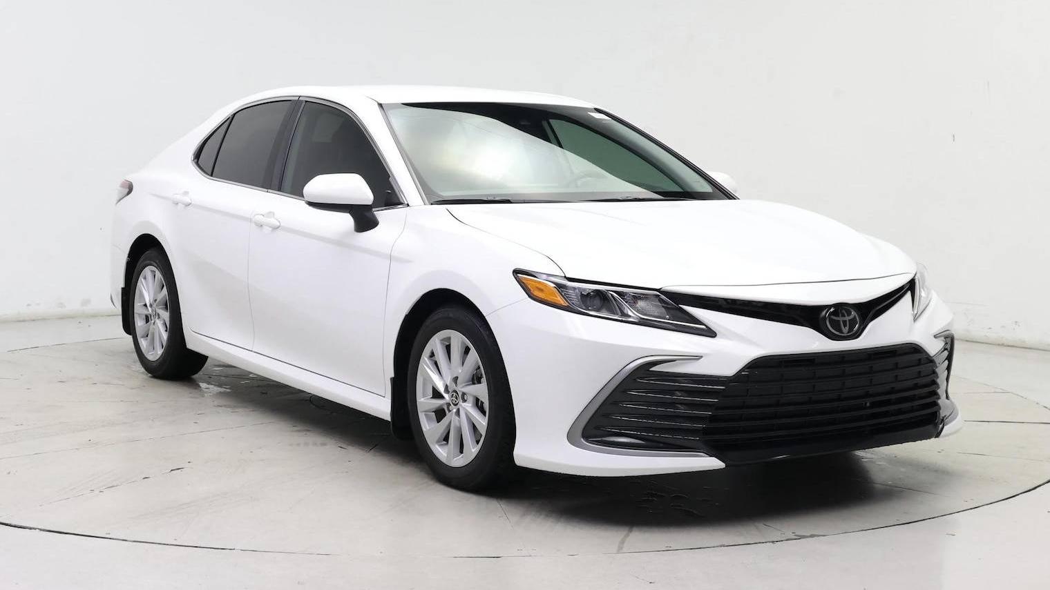 TOYOTA CAMRY 2023 4T1C11AK7PU088012 image