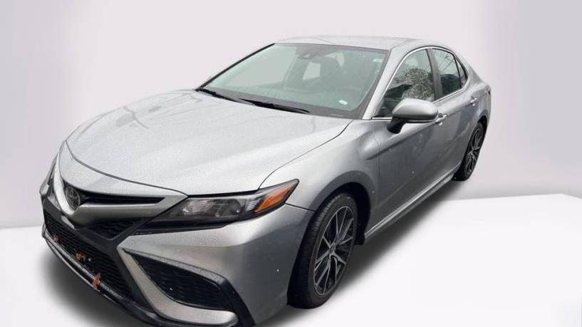 TOYOTA CAMRY 2023 4T1G11AK8PU727774 image