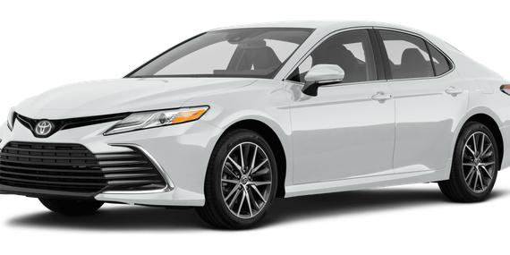 TOYOTA CAMRY 2023 4T1C11AK5PU082127 image