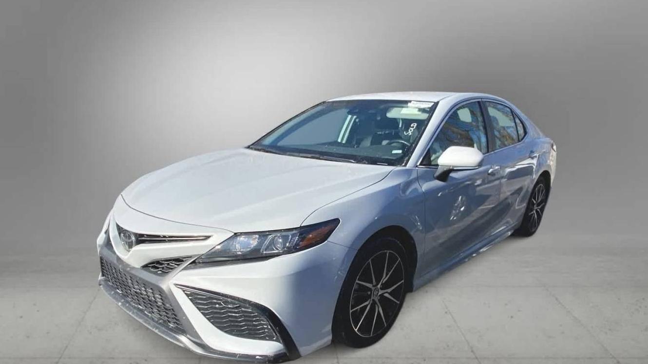 TOYOTA CAMRY 2023 4T1G11AK1PU120602 image