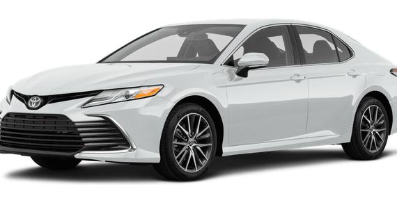TOYOTA CAMRY 2023 4T1C11AK8PU812130 image