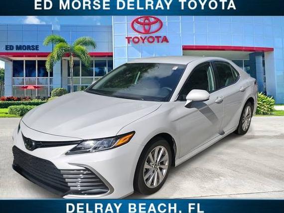 TOYOTA CAMRY 2023 4T1C11AKXPU136960 image