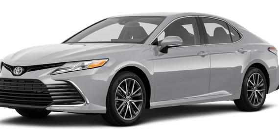 TOYOTA CAMRY 2023 4T1C11AK8PU111992 image