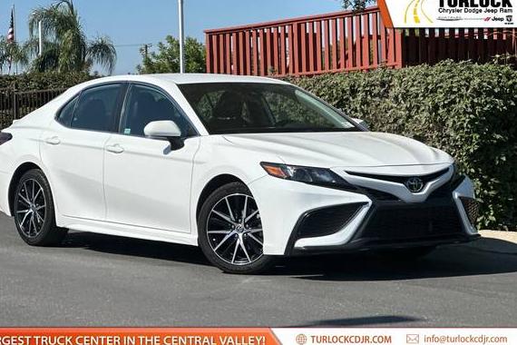 TOYOTA CAMRY 2023 4T1G11AKXPU083890 image