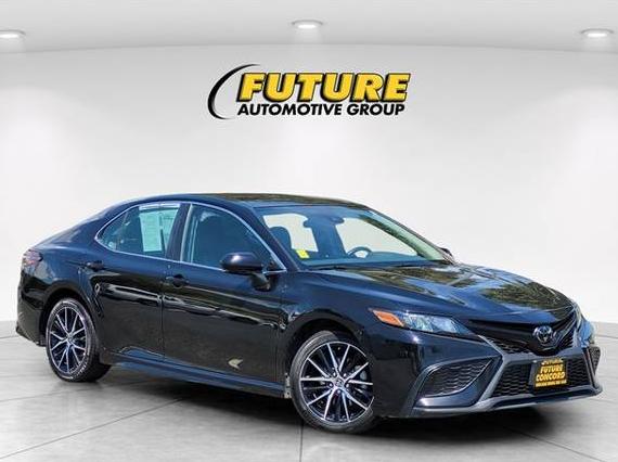 TOYOTA CAMRY 2023 4T1G11AKXPU776961 image