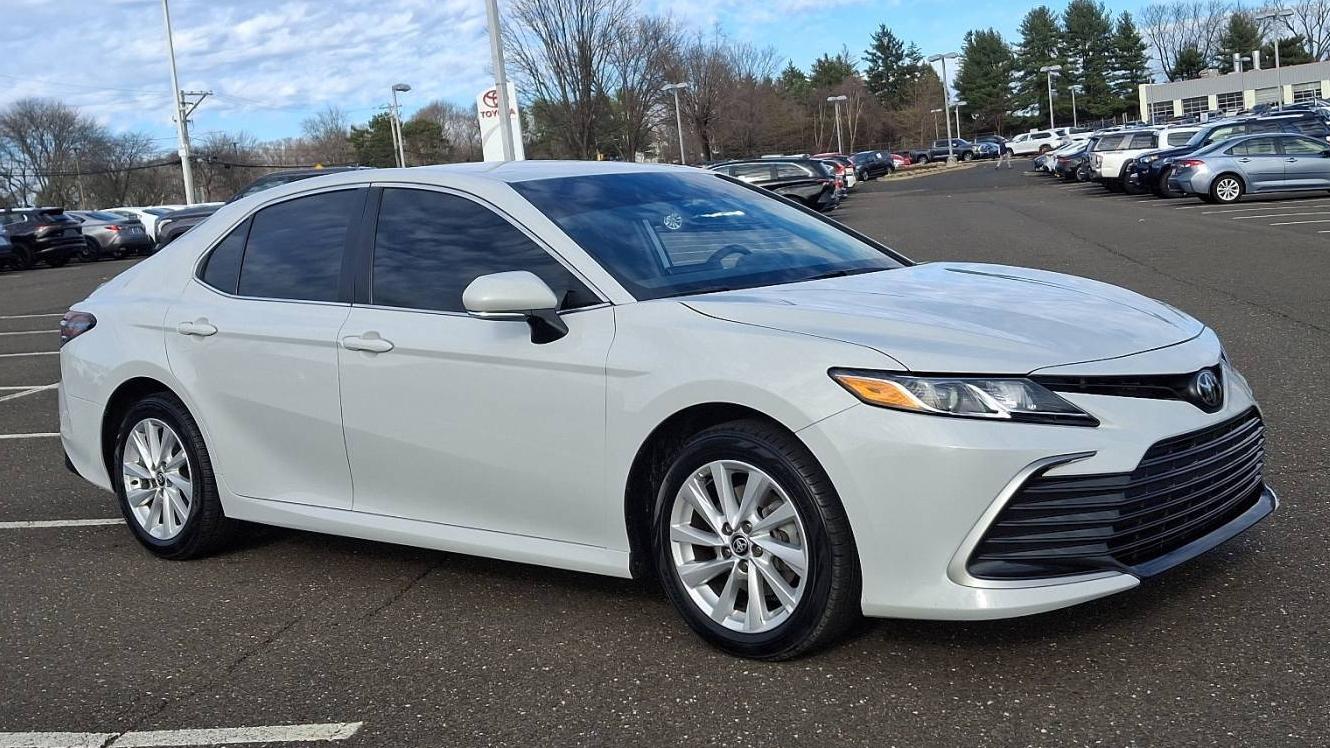 TOYOTA CAMRY 2023 4T1R11AK2PU187024 image