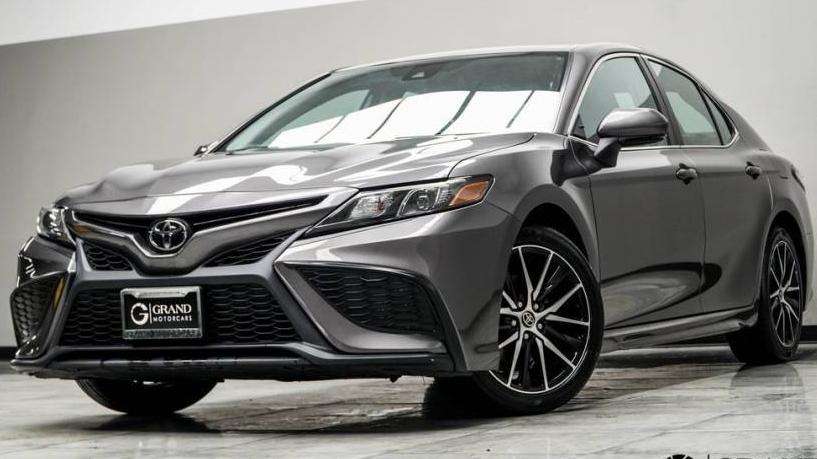 TOYOTA CAMRY 2023 4T1G11AK1PU728930 image