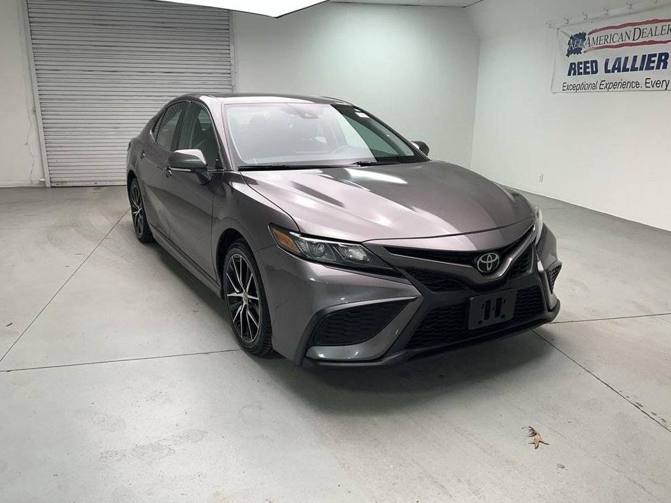 TOYOTA CAMRY 2023 4T1G11AKXPU090239 image