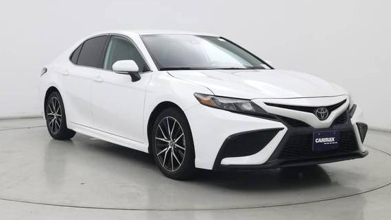 TOYOTA CAMRY 2023 4T1G11AK0PU734668 image