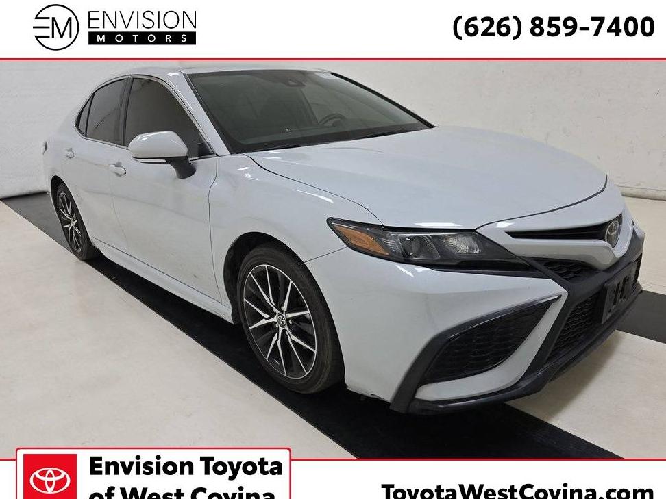 TOYOTA CAMRY 2023 4T1G11AK2PU137652 image