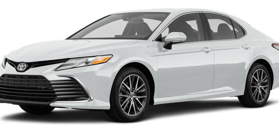 TOYOTA CAMRY 2023 4T1R11AK4PU743088 image