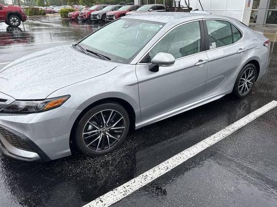 TOYOTA CAMRY 2023 4T1G11AK3PU817768 image