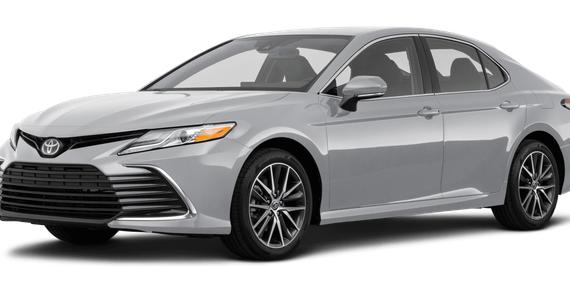 TOYOTA CAMRY 2023 4T1C11AK8PU132907 image