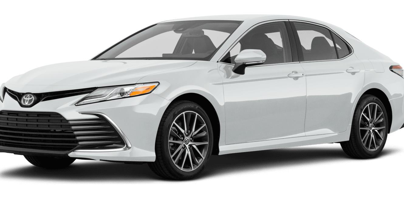 TOYOTA CAMRY 2023 4T1C11AKXPU130219 image