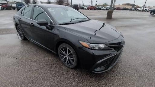 TOYOTA CAMRY 2023 4T1G11AK0PU753267 image