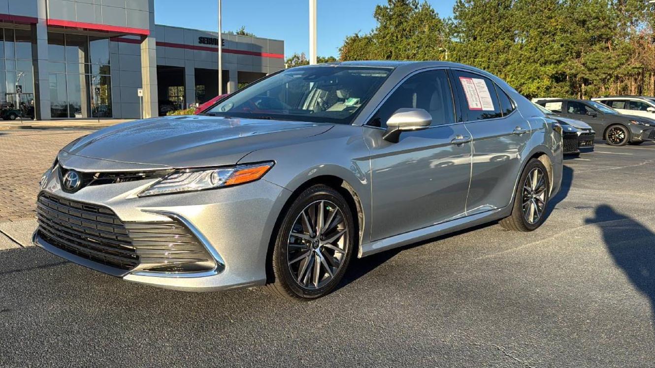 TOYOTA CAMRY 2023 4T1F11AK1PU155801 image