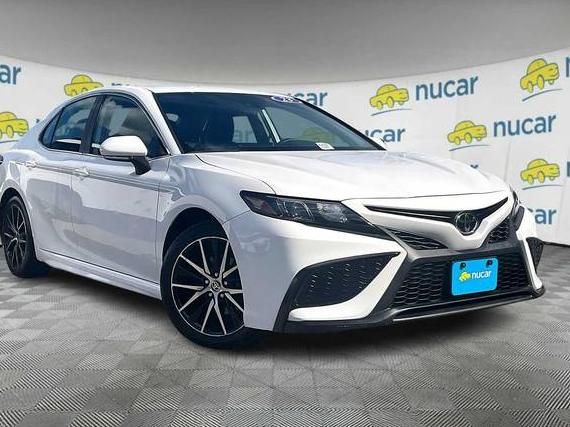 TOYOTA CAMRY 2023 4T1G11AKXPU811384 image