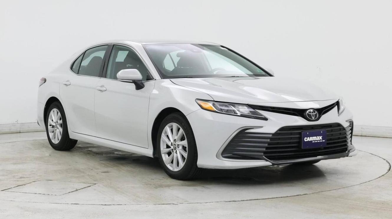 TOYOTA CAMRY 2023 4T1C11AK1PU180510 image