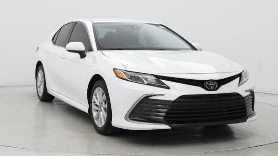 TOYOTA CAMRY 2023 4T1C11AK1PU790276 image