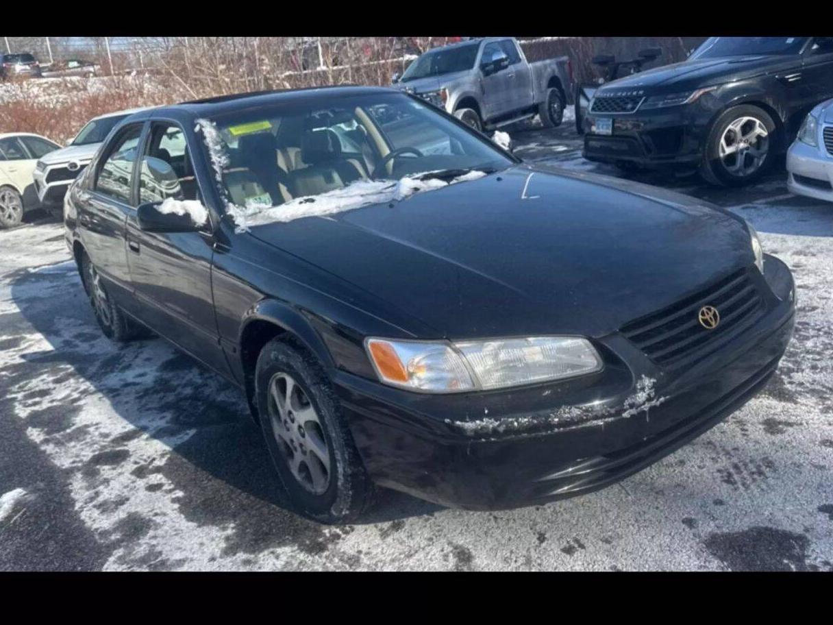 TOYOTA CAMRY 1998 4T1BF28K9WU041815 image