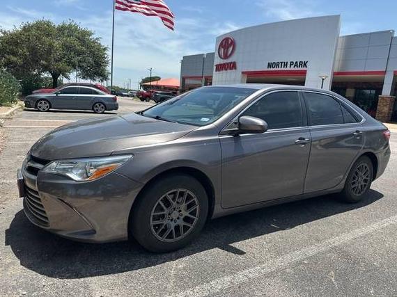 TOYOTA CAMRY 2016 4T4BF1FK0GR574365 image