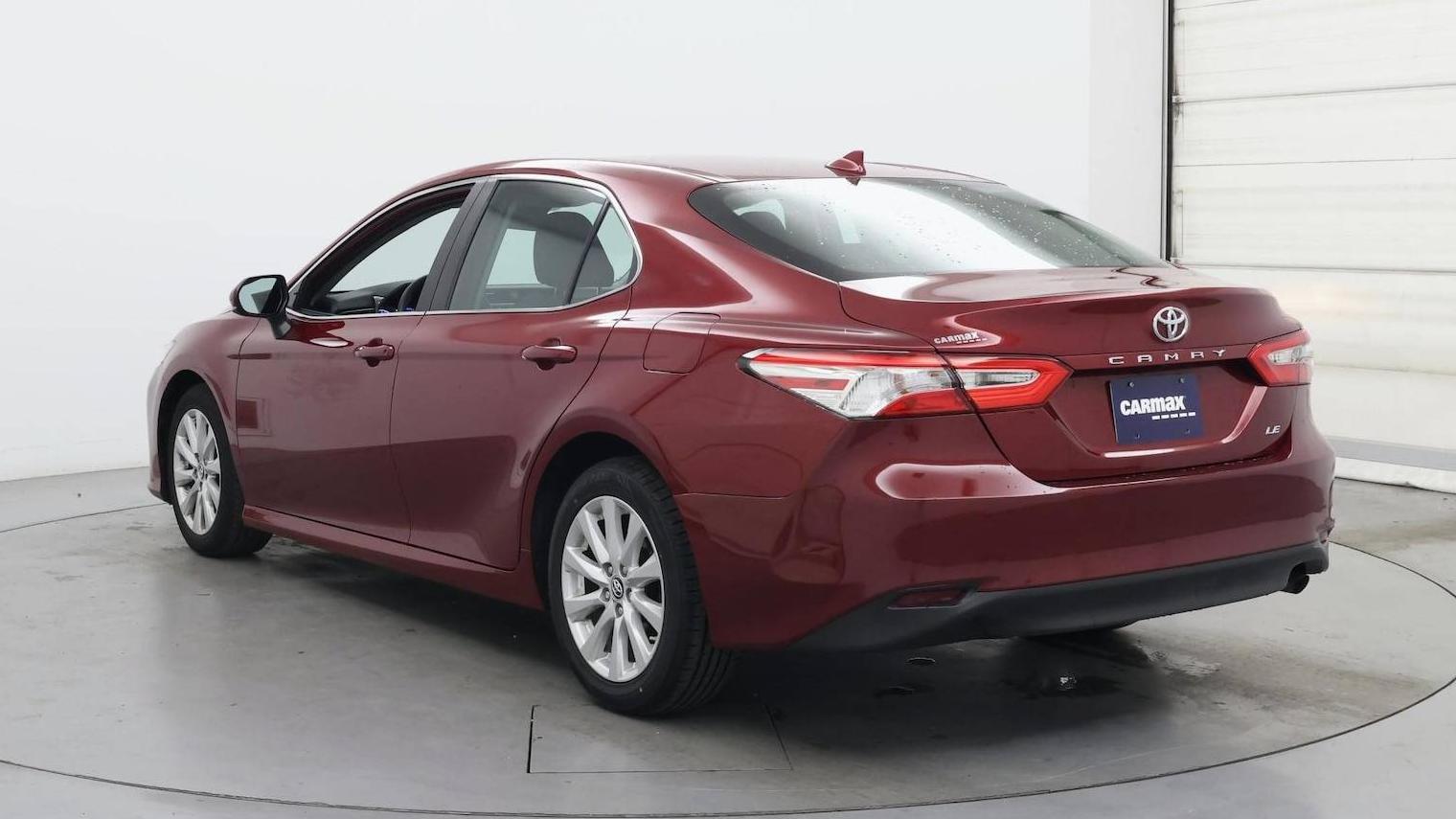 TOYOTA CAMRY 2019 4T1B11HK2KU803028 image