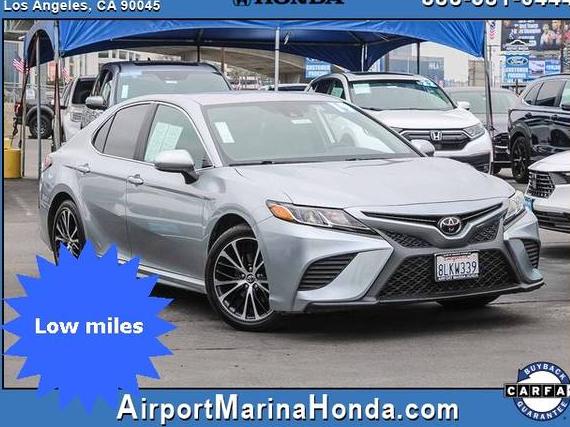 TOYOTA CAMRY 2019 4T1B11HK5KU800060 image