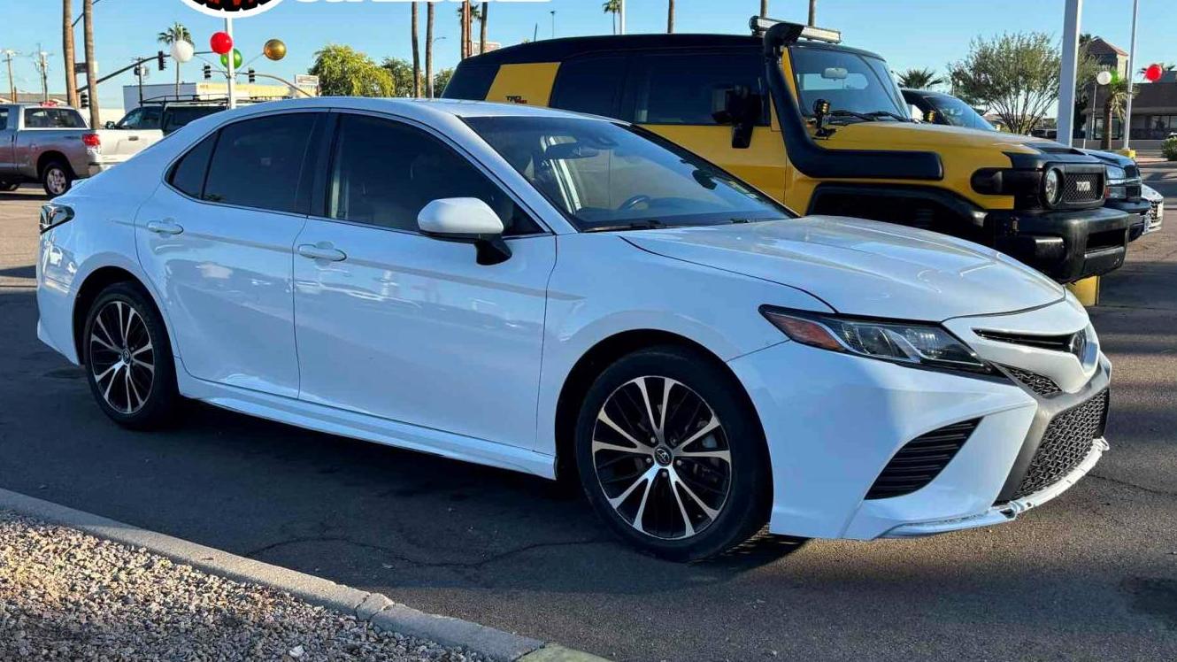 TOYOTA CAMRY 2019 4T1B11HKXKU711665 image