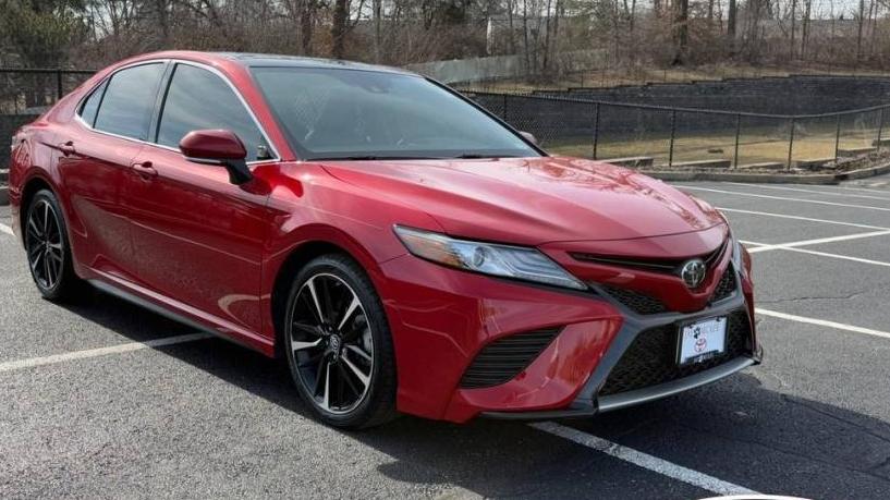 TOYOTA CAMRY 2019 4T1B61HK5KU269380 image