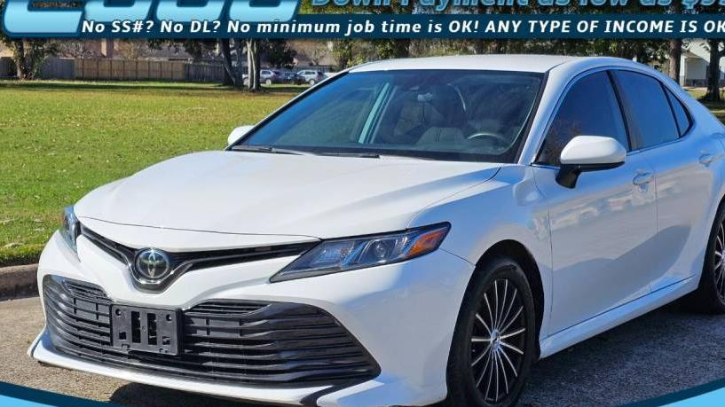 TOYOTA CAMRY 2019 4T1B11HK4KU799077 image