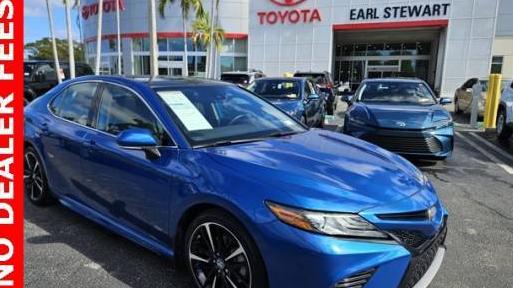 TOYOTA CAMRY 2019 4T1B61HK3KU195277 image