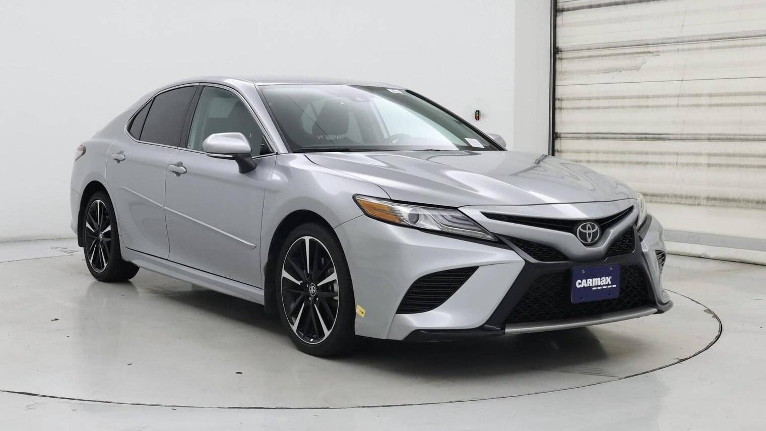 TOYOTA CAMRY 2019 4T1B61HK4KU837828 image