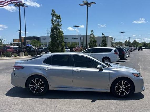 TOYOTA CAMRY 2019 4T1B11HKXKU164509 image