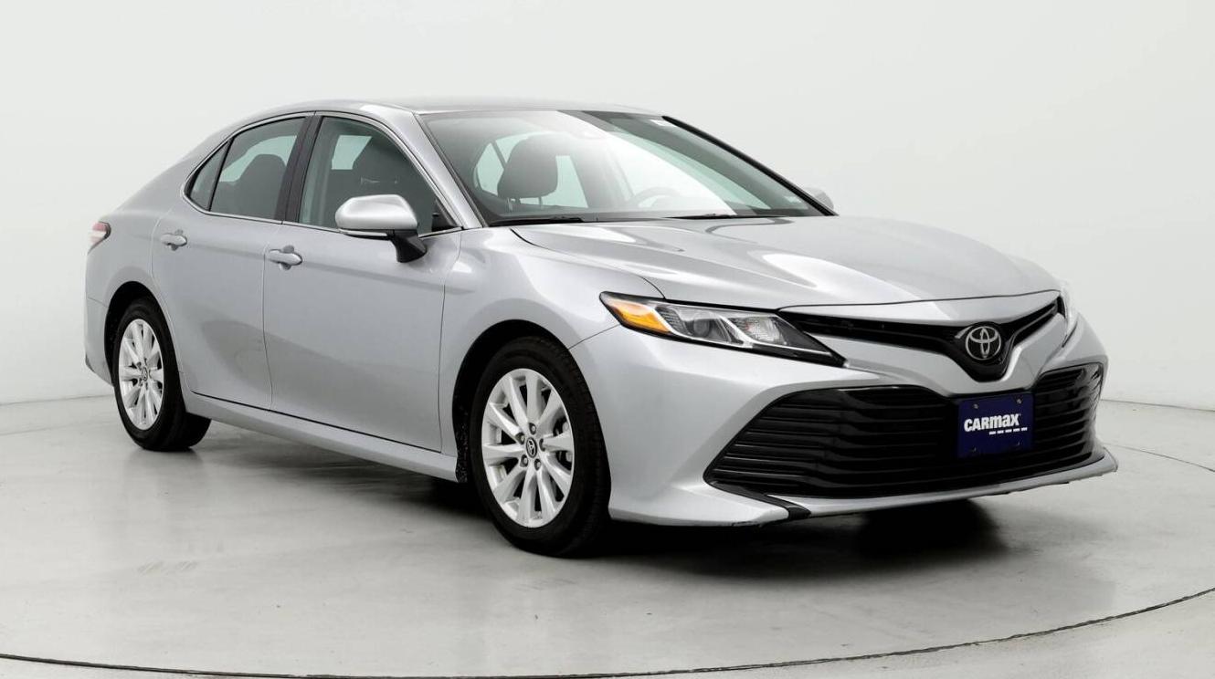 TOYOTA CAMRY 2019 4T1B11HK4KU739011 image