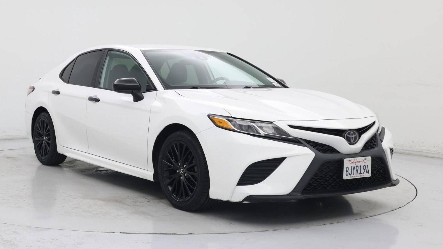 TOYOTA CAMRY 2019 4T1B11HK7KU247962 image