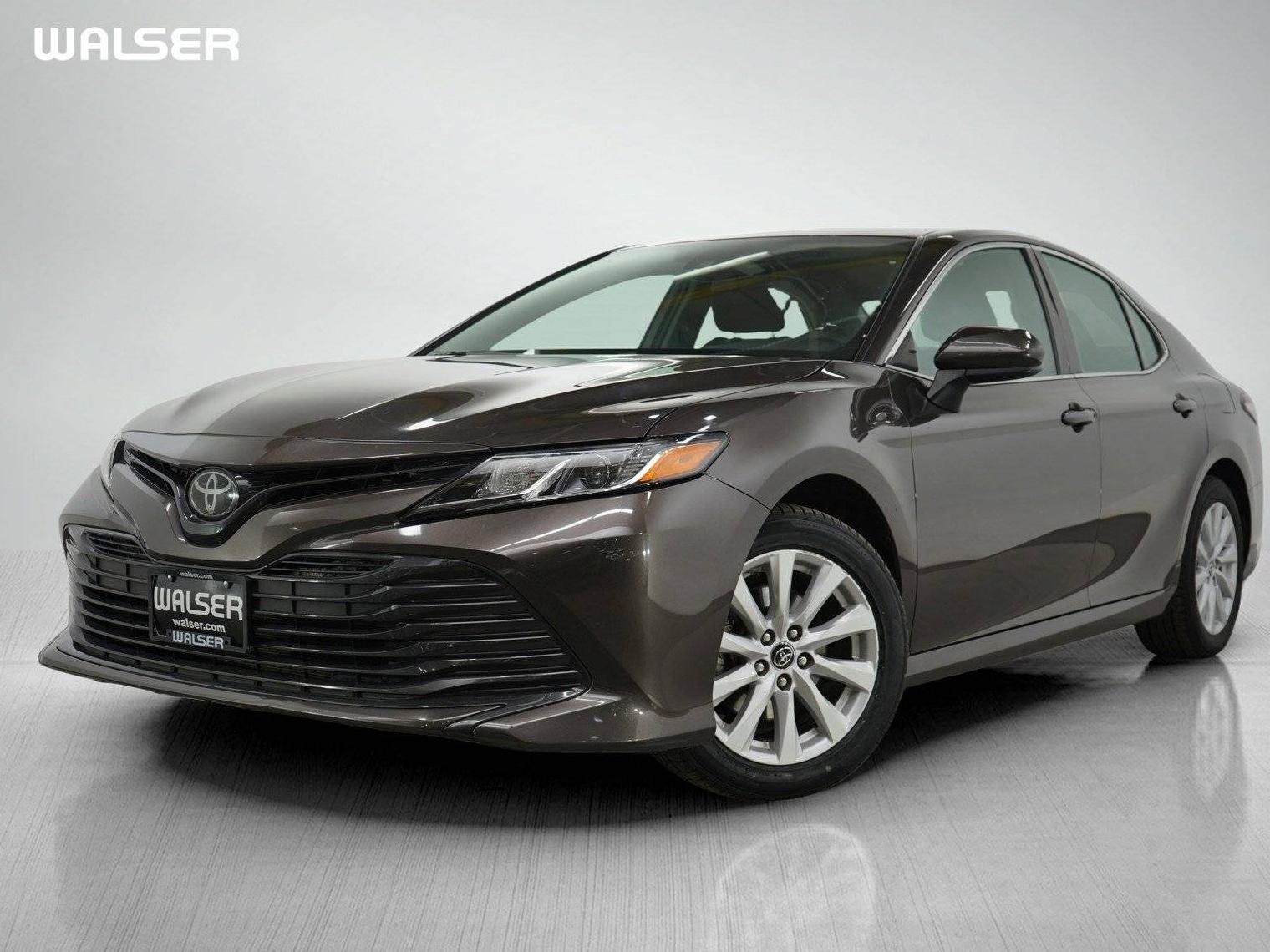 TOYOTA CAMRY 2019 4T1B11HKXKU826394 image