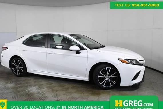 TOYOTA CAMRY 2019 4T1B11HK3KU760819 image
