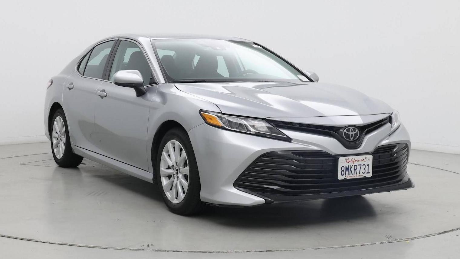 TOYOTA CAMRY 2019 4T1B11HK6KU809365 image