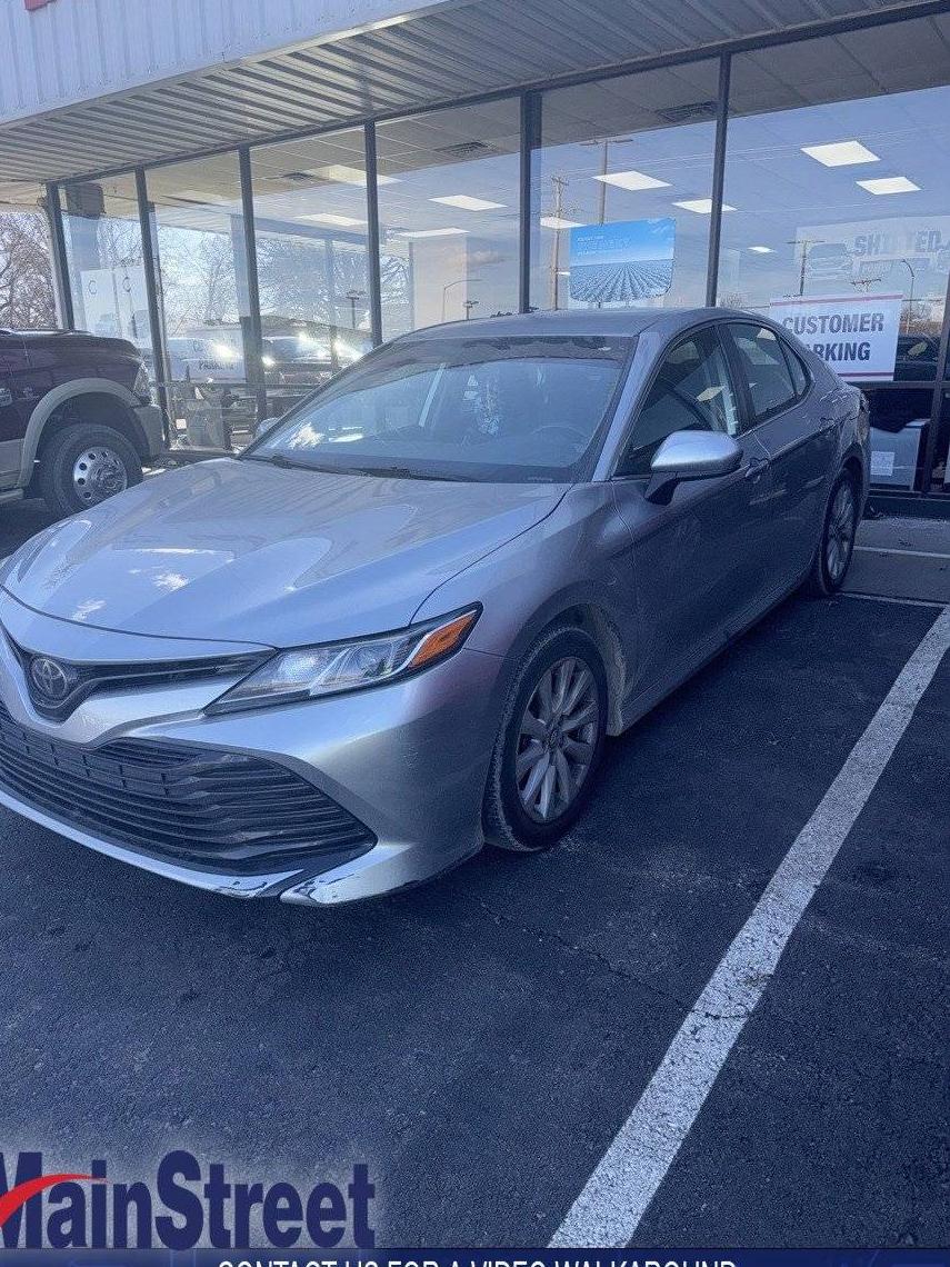 TOYOTA CAMRY 2019 4T1B11HK1KU840555 image