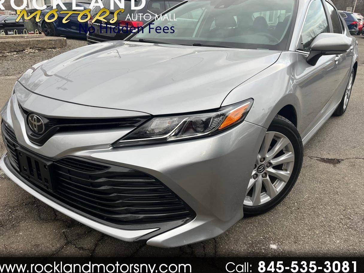 TOYOTA CAMRY 2019 4T1B11HK0KU184428 image