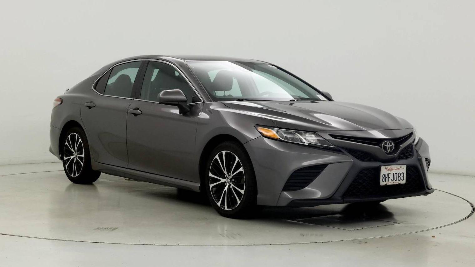 TOYOTA CAMRY 2019 4T1B11HK4KU173089 image