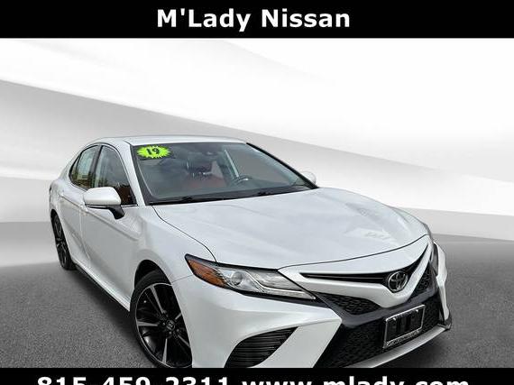 TOYOTA CAMRY 2019 4T1B61HK6KU753364 image TOYOTA CAMRY 2019 4T1B61HK6KU753364 image