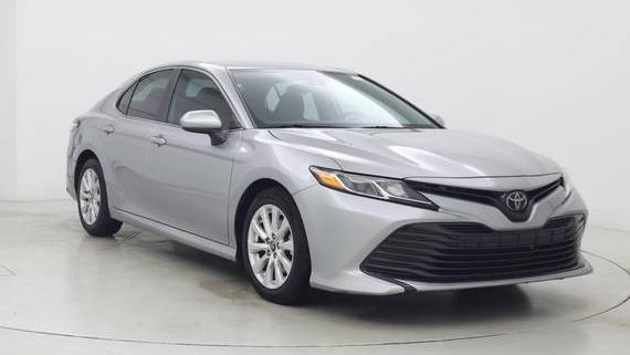 TOYOTA CAMRY 2019 4T1B11HK3KU202629 image