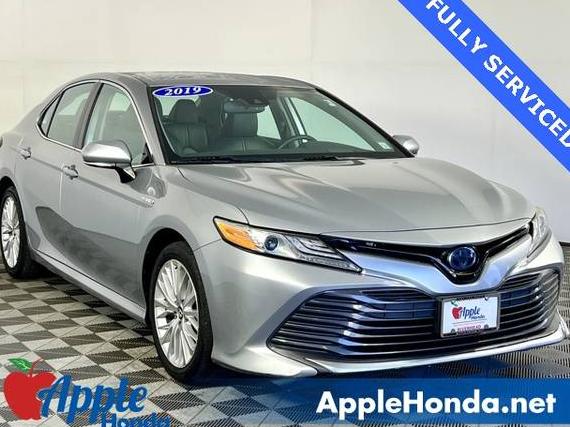 TOYOTA CAMRY 2019 4T1B21HK0KU516929 image
