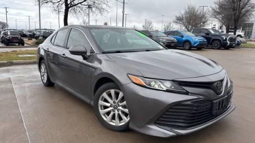 TOYOTA CAMRY 2019 4T1B11HK4KU844339 image