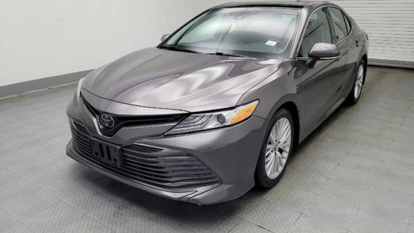 TOYOTA CAMRY 2019 4T1B11HK3KU780844 image