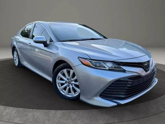 TOYOTA CAMRY 2019 4T1B11HK7KU769684 image