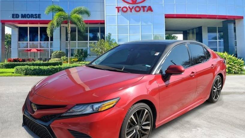 TOYOTA CAMRY 2019 4T1B61HK3KU175644 image