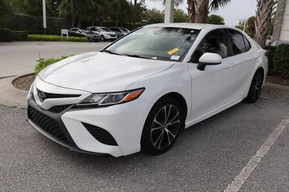 TOYOTA CAMRY 2019 4T1B11HK4KU852179 image